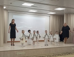 "Ежегодный фестиваль 'Синяя птица-2025': Посвящение Прохоровскому сражению (проект 'Три ратных поля России' в МБОУ СШ №9)" 2024-2025 уч. год