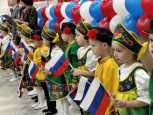 Весна, семья и творчество: в Сургуте торжественно открыли Год молодой семьи 