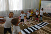 "Неделя осторожного пешехода" в средней группе "Капитошки"