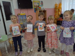 https://youtu.be/j8-N-XxCNsk.Ролик к дню защиты детей