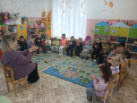 апрель