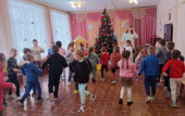 Прощание с ёлочкой.