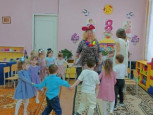 8  Марта
