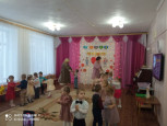 День матери.