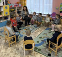 Адаптационное занятие во 2-й мл. группе "Весёлые игрушки" : "Бабочка-Леталочка и волшебные пузырьки"